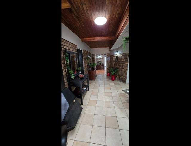 4 BEDROOM HOUSE FOR SALE IN DORANDIA